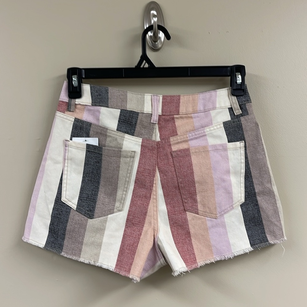 Forever 21 Striped Distressed Denim Shorts, NWT Size 27 - Picture 12 of 16